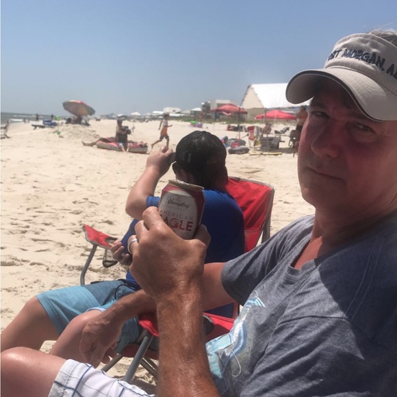 Meet your Posher, Mitzi - Picture 3 of 16